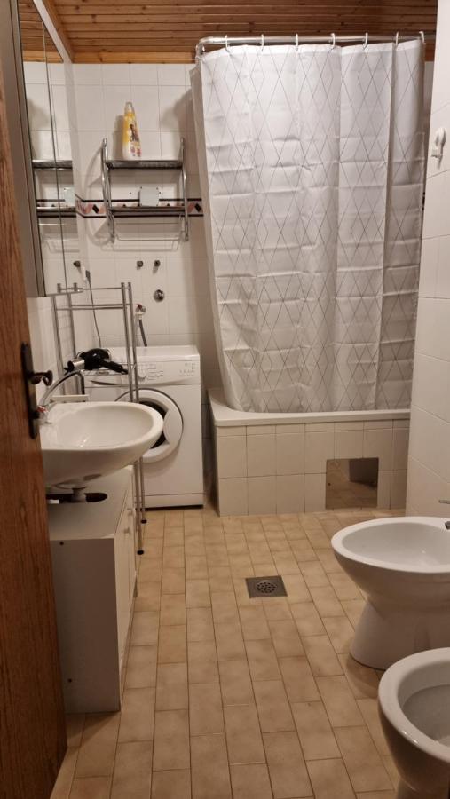 Apartma Ursic كْرانْيِسكا غورا المظهر الخارجي الصورة